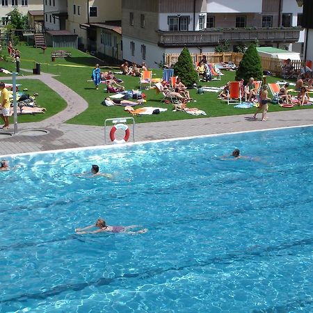 Mimo Appartements Σάαλμπαχ-Χίντεργκλεμ Εξωτερικό φωτογραφία